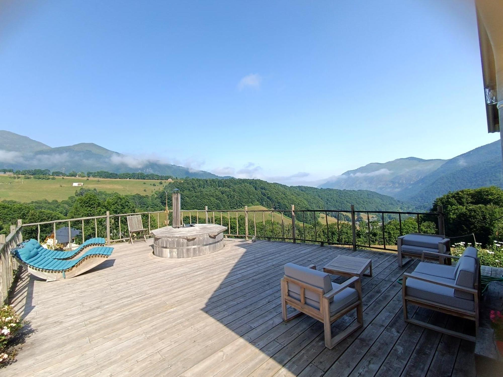 Vila Le Panoramique Campan Exteriér fotografie
